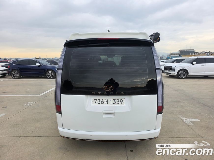 Hyundai Staria 4WD Camper, 2023