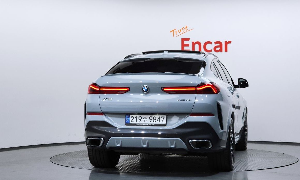 BMW X6 xDrive40i M Sport, 2024