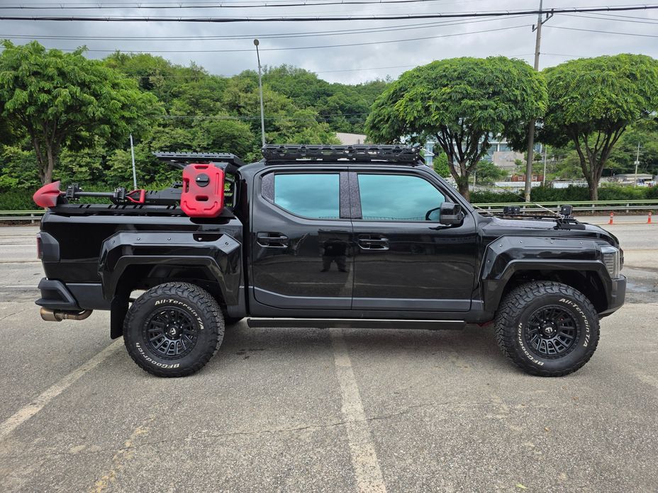 Kia Tasman 2.5T Gasoline 4WD, 2026