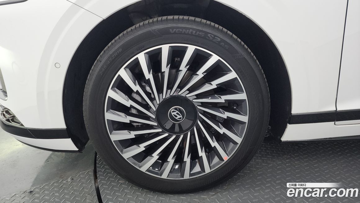 Hyundai Grandeur 2,5 Gasoline 2WD, 2023
