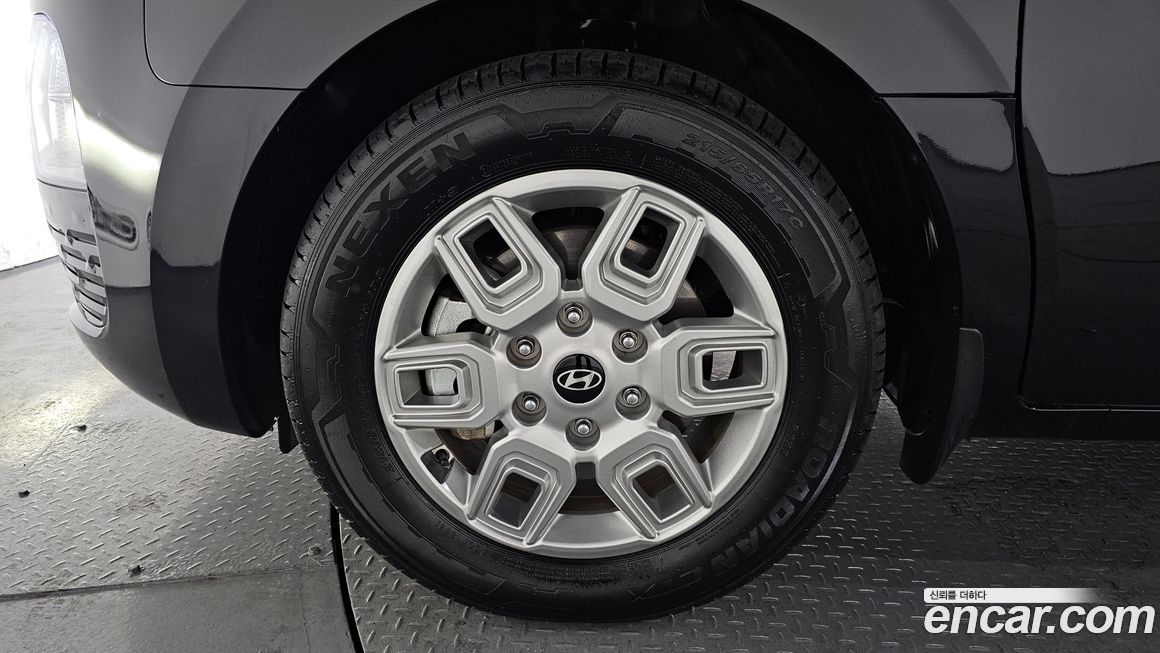 Hyundai Staria Cargo 3-Seater, 2025