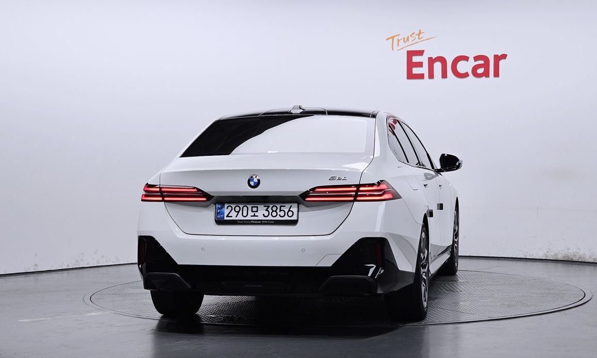 BMW 5-Series 520i M Sport, 2024