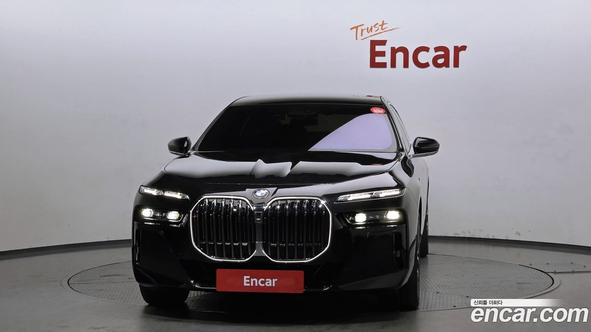 BMW 7-Series 740d xDrive M Sport, 2025