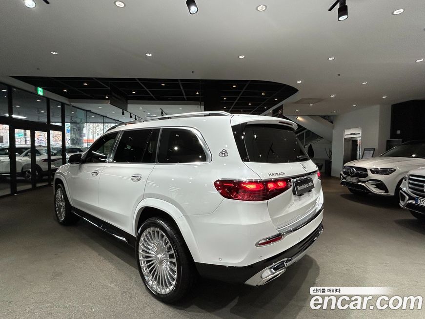 Mercedes-Benz GLS-Class Maybach GLS600 4MATIC, 2025
