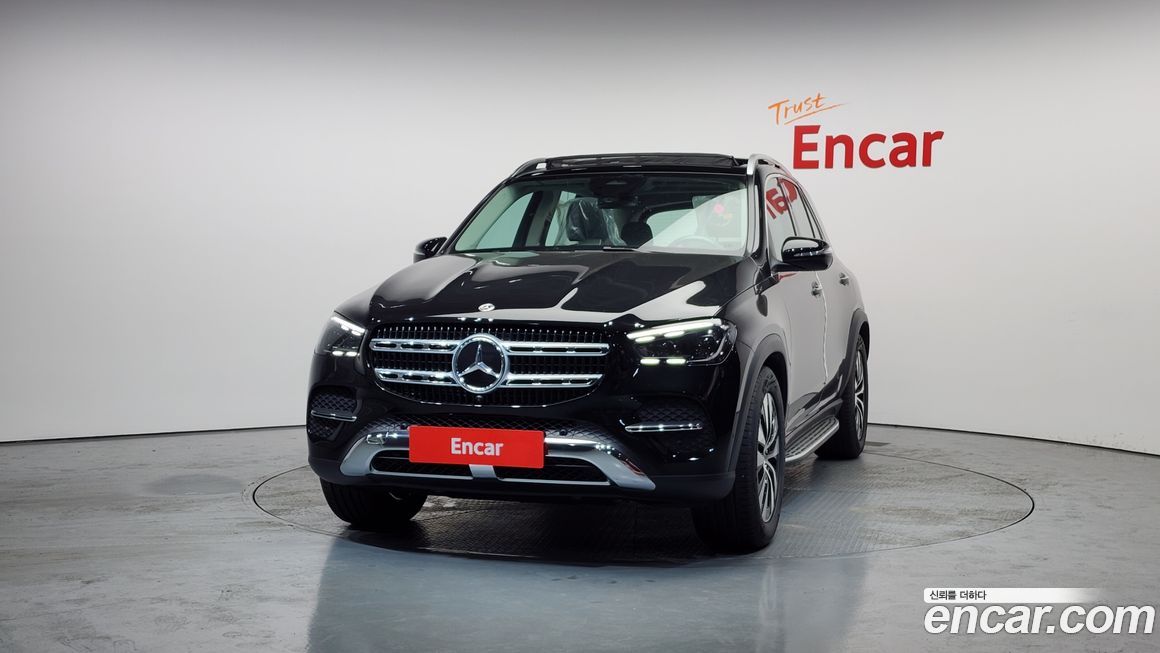 Mercedes-Benz GLE-Class GLE300d 4MATIC, 2026