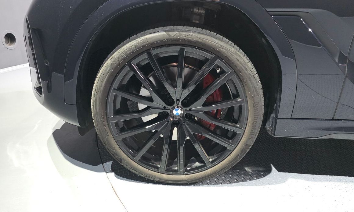 BMW X6 xDrive40d M Sport Pro, 2025