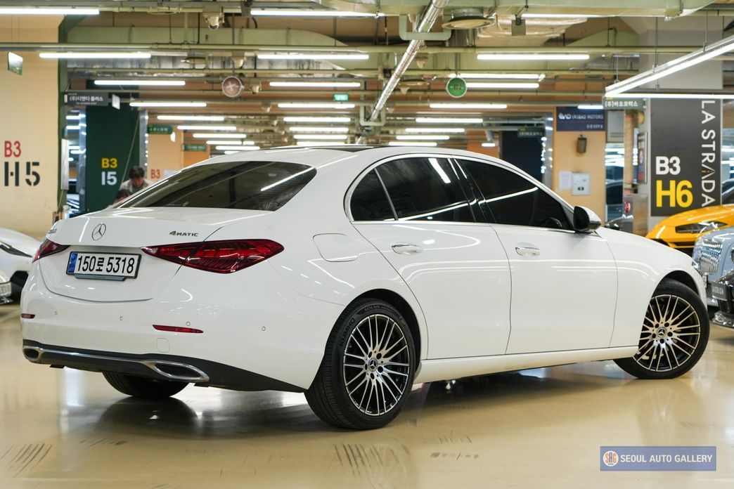 Mercedes-Benz C-Class C300 4MATIC Avantgarde, 2024