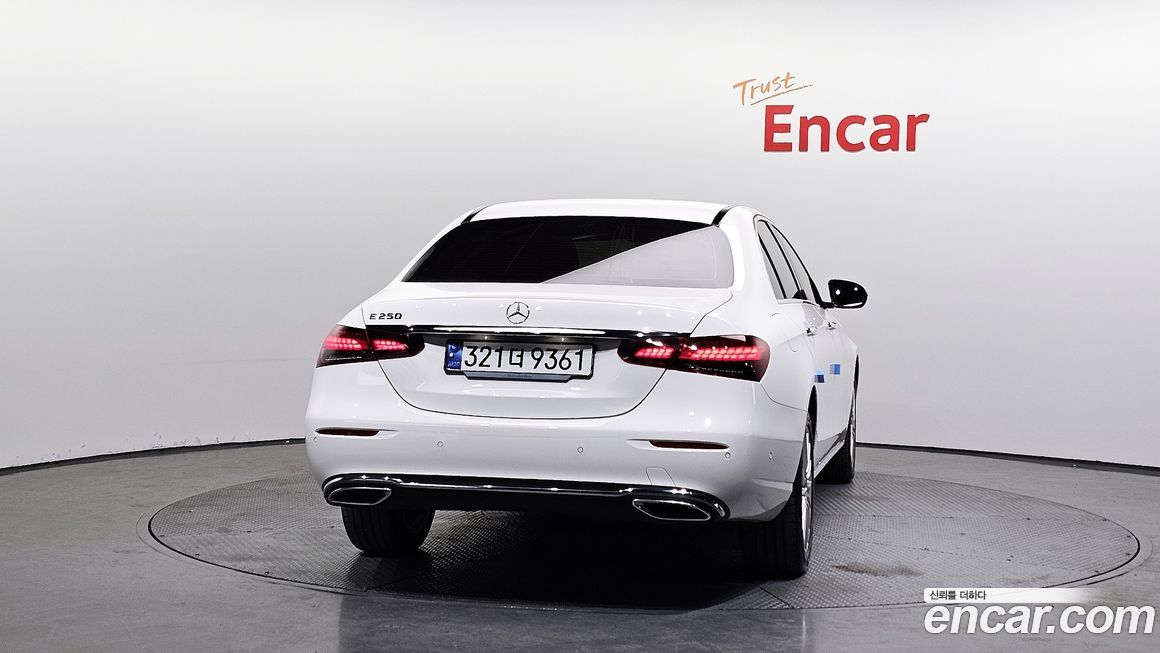 Mercedes-Benz E-Class E250 Exclusive, 2023