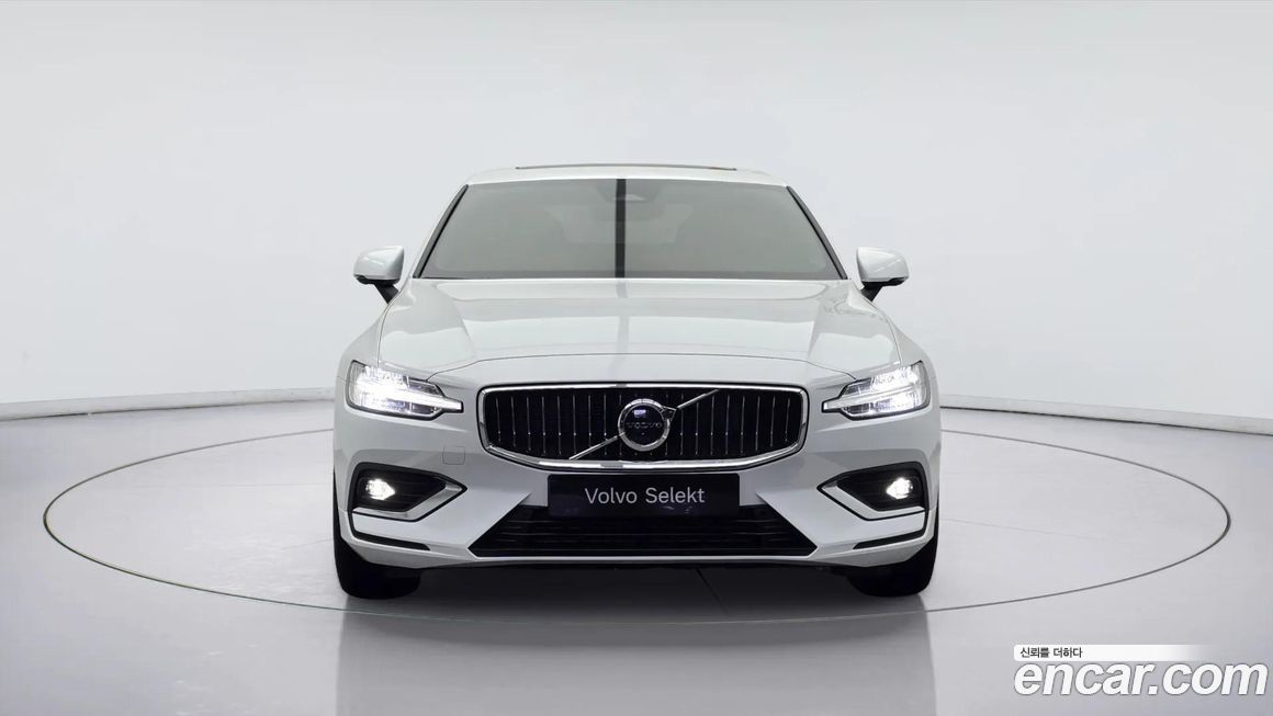 Volvo S60 B5 Ultimate Bright, 2023