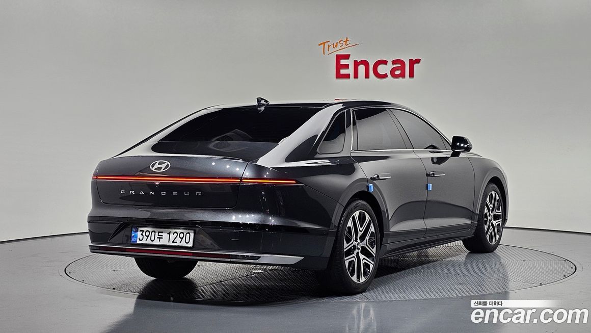 Hyundai Grandeur 2,5 Gasoline 2WD, 2023