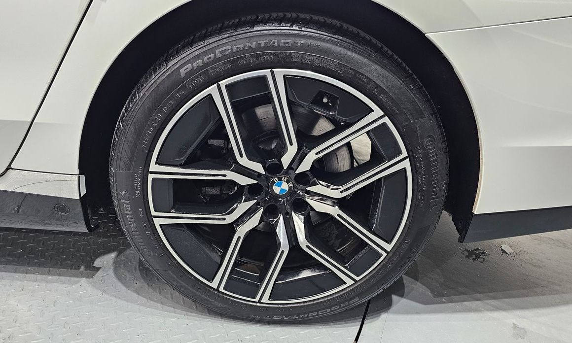 BMW 7-Series 740d xDrive M Sport, 2024
