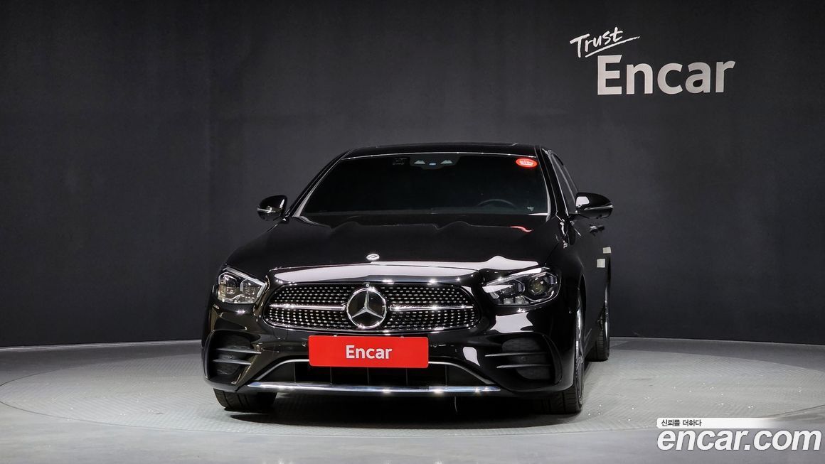 Mercedes-Benz E-Class E250 AMG Line, 2023
