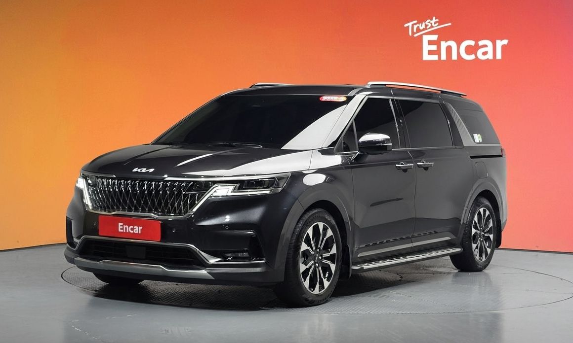 Kia Carnival 9-Seater Signature, 2023