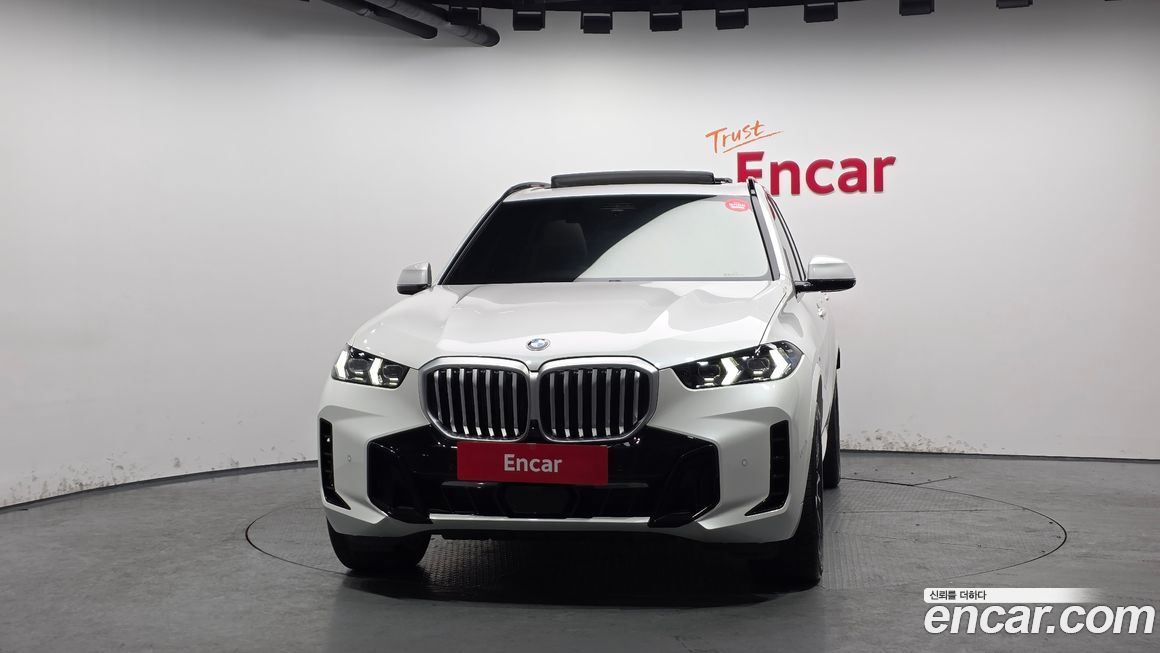 BMW X5 xDrive 30d M Sport, 2025