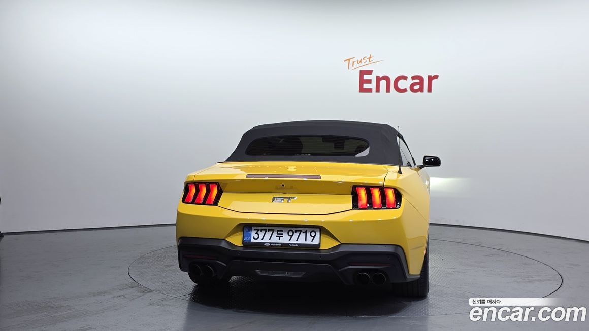 Ford Mustang 5.0 GT Premium Convertible, 2024