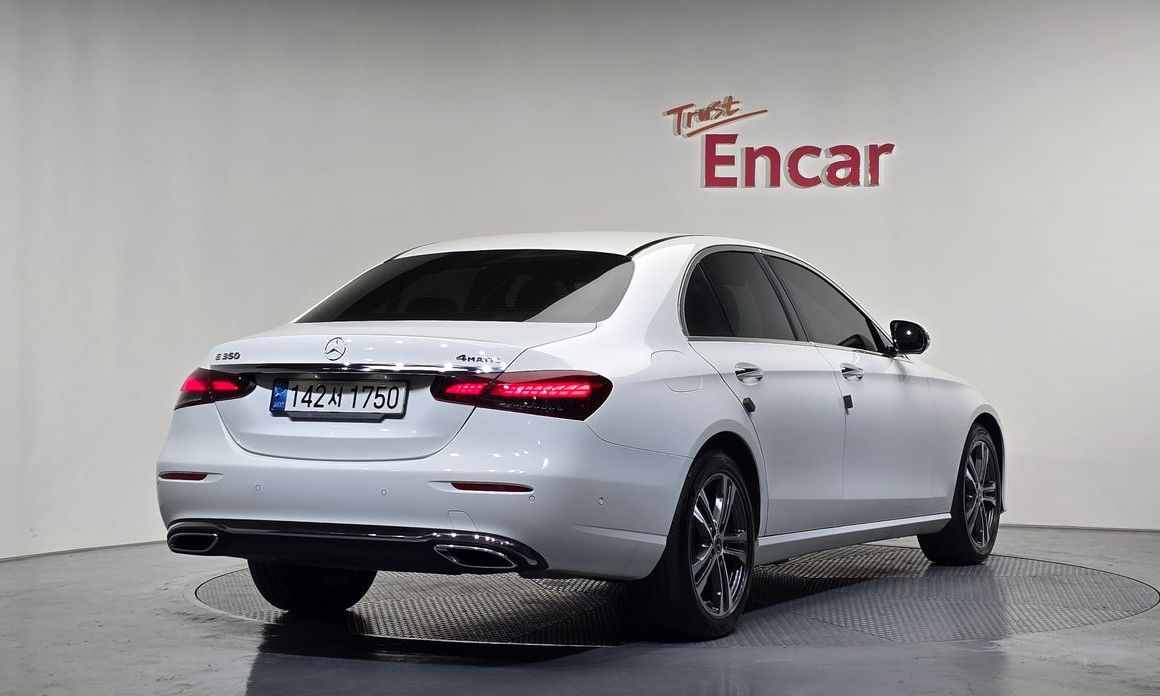Mercedes-Benz E-Class E350 4MATIC Avantgarde, 2022