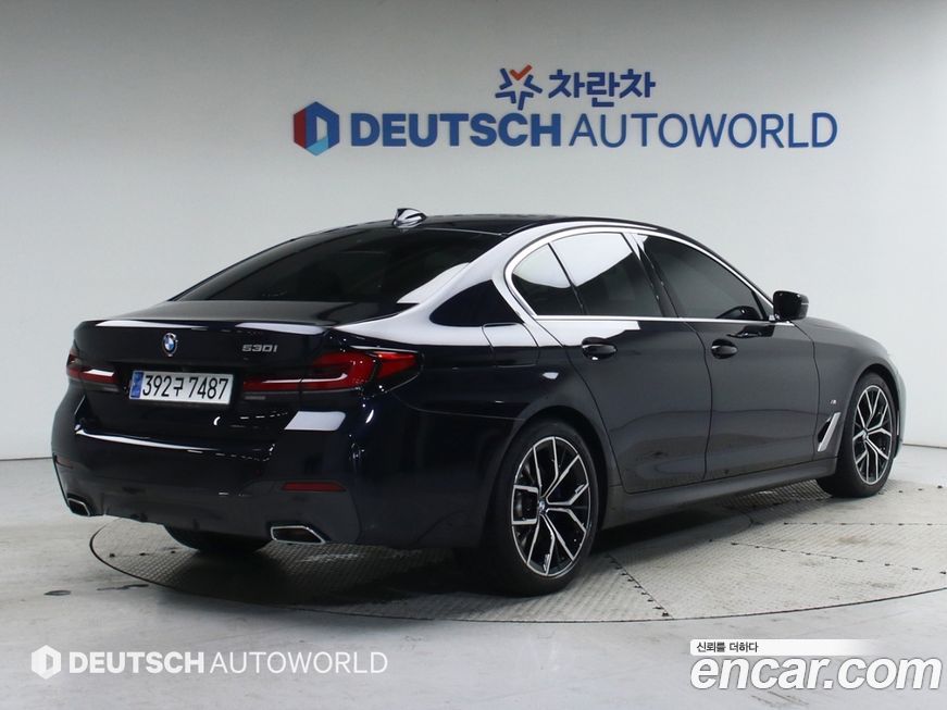 BMW 5-Series 530i M Sport Package, 2022