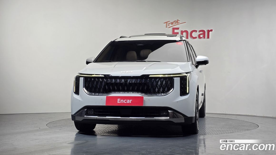 Kia Carnival 7-Seater Signature, 2024