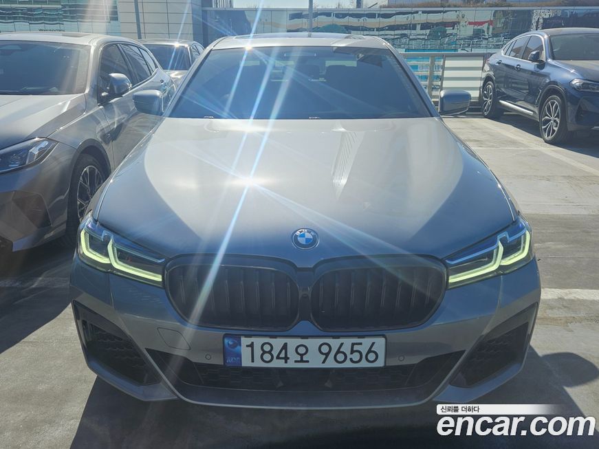 BMW 5-Series 530i M Sport Package, 2023