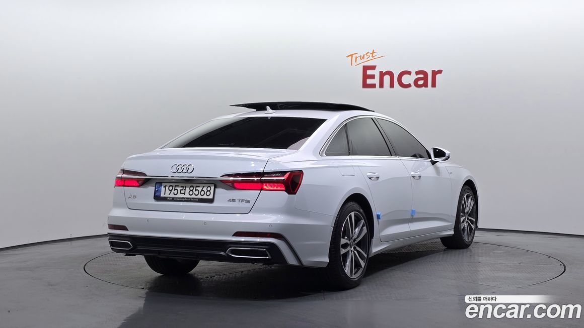 Audi A6 45 TFSI Premium, 2023