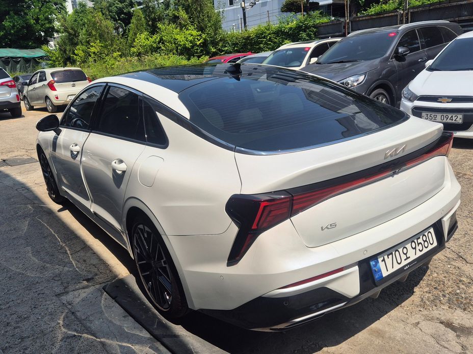 Kia K5 1.6 Turbo, 2024