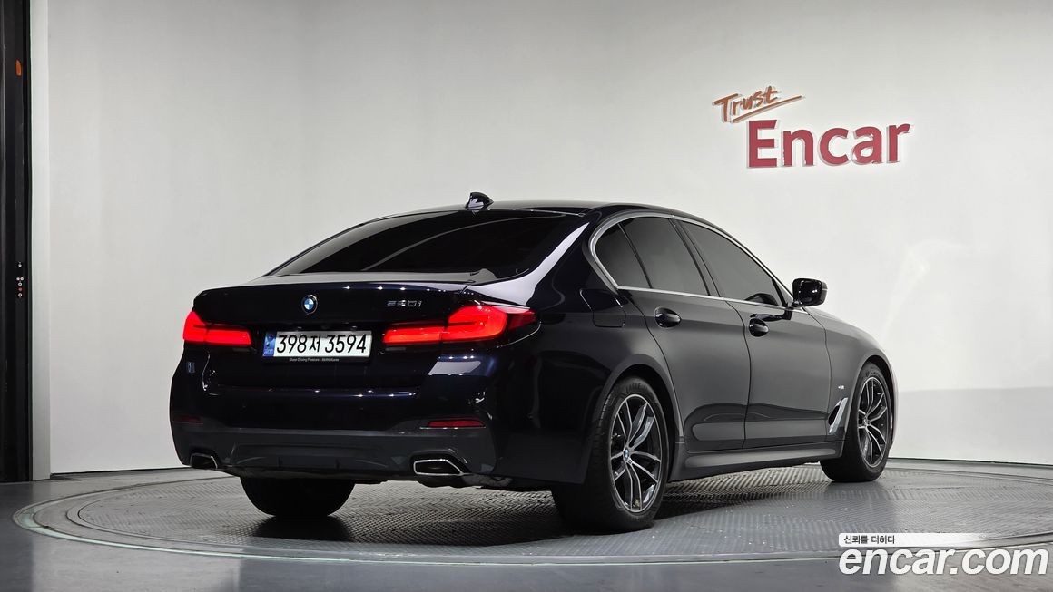 BMW 5-Series 520i M Sport, 2023