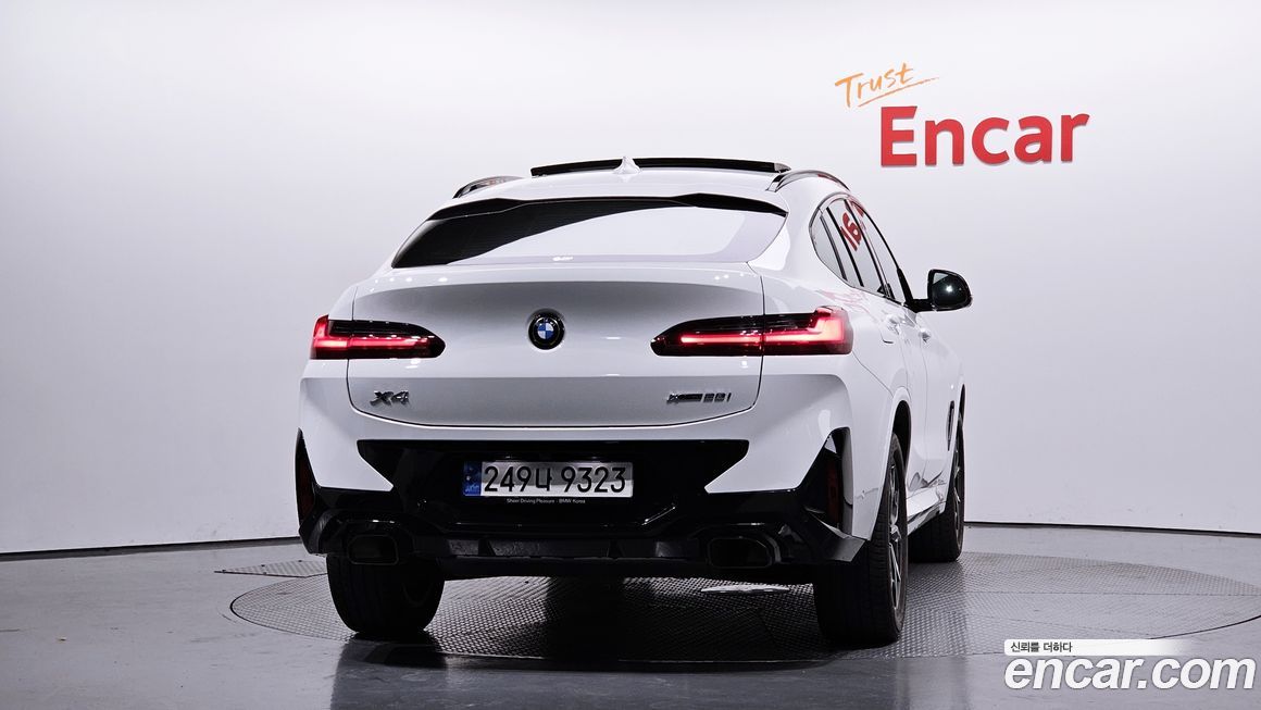 BMW X4 xDrive20i M Sports Pro, 2023