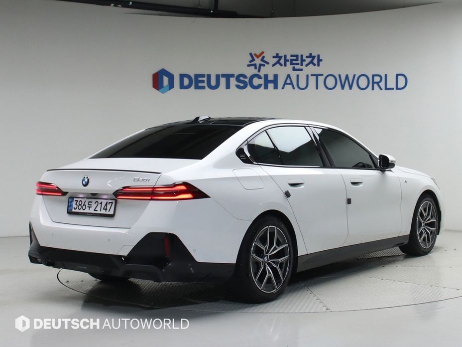 BMW 5-Series 520i M Sport, 2024