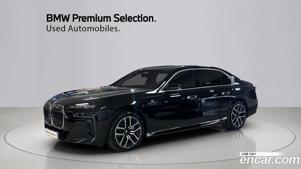 BMW 7-Series 740i xDrive M Sport, 2025