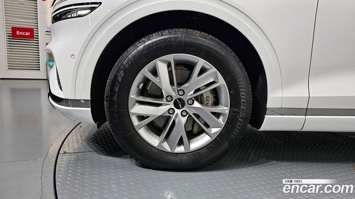 Genesis GV70 2.5T Gasoline AWD, 2025