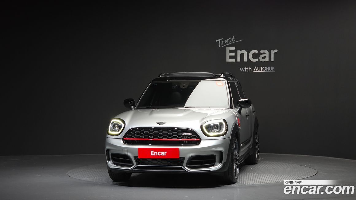 Mini Countryman JCW Launch Pack, 2023