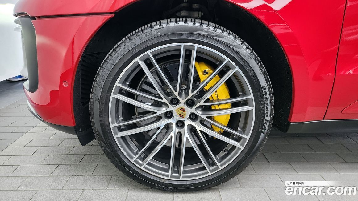 Porsche Macan 2.9 GTS, 2023