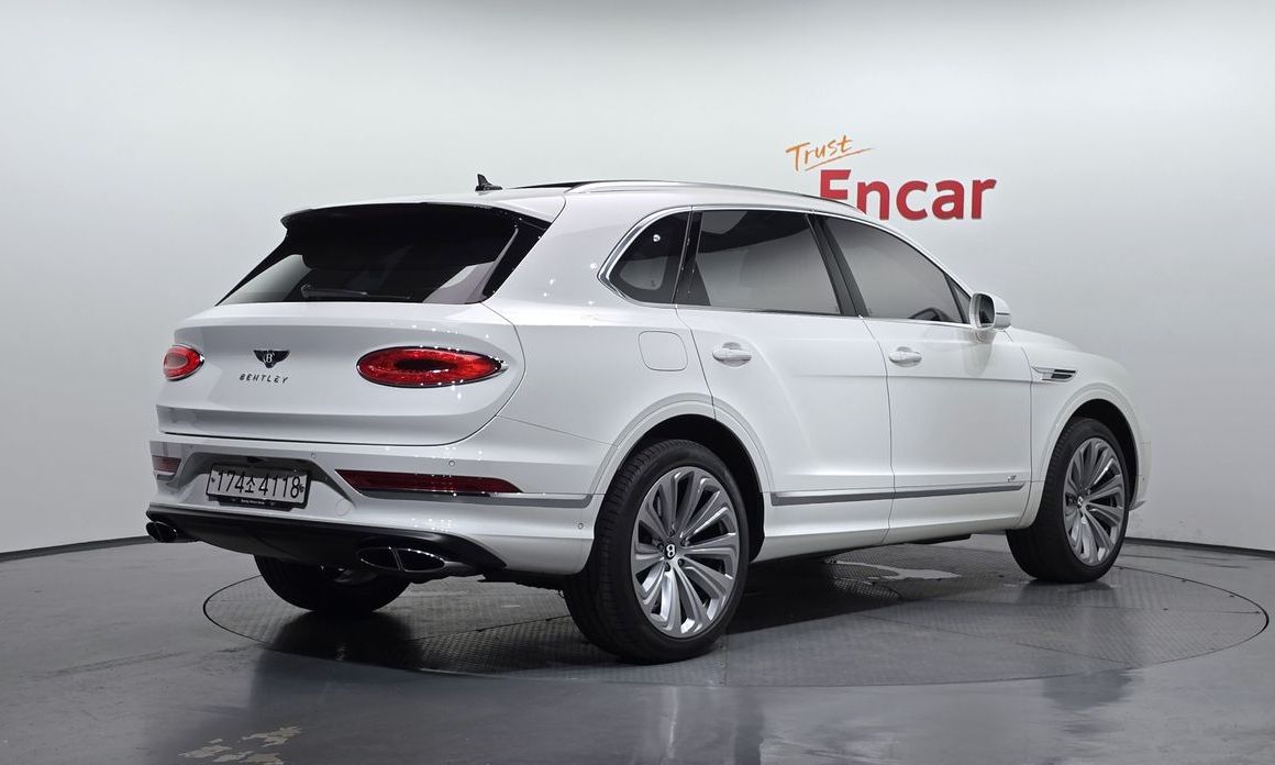 Bentley Bentayga 4.0 V8, 2022