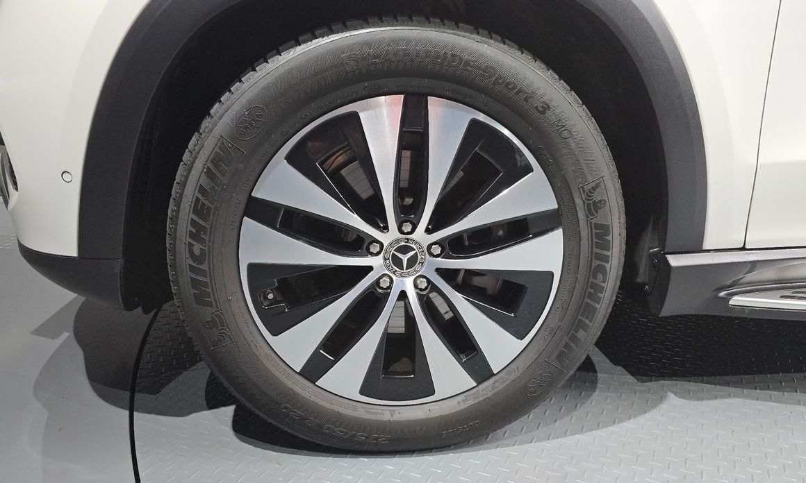Mercedes-Benz GLE-Class GLE300d 4MATIC, 2024
