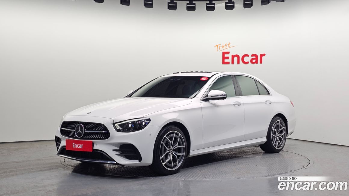 Mercedes-Benz E-Class E220d 4MATIC AMG Line, 2022