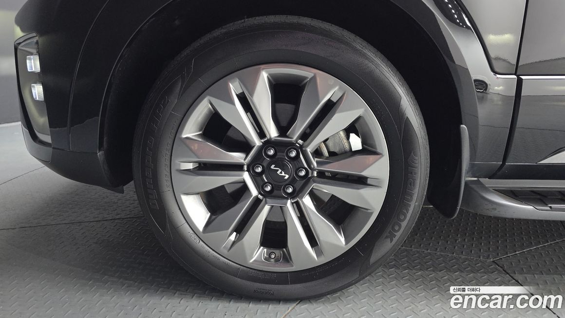 Kia Mohave Diesel 3.0 4WD 5-Seater, 2022