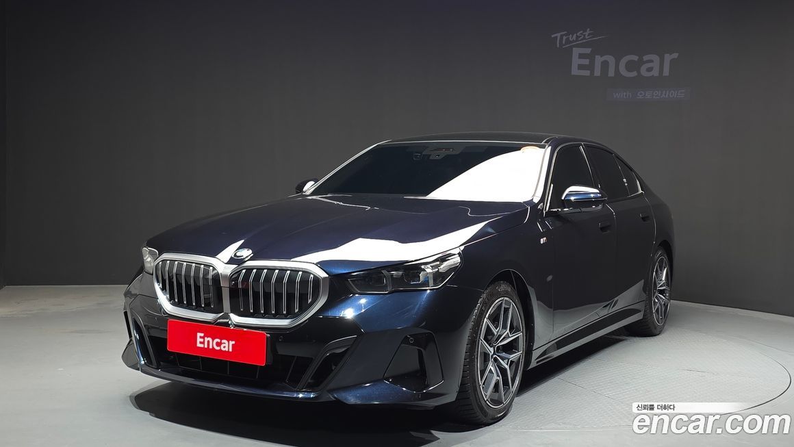 BMW 5-Series 523d M Sport, 2024