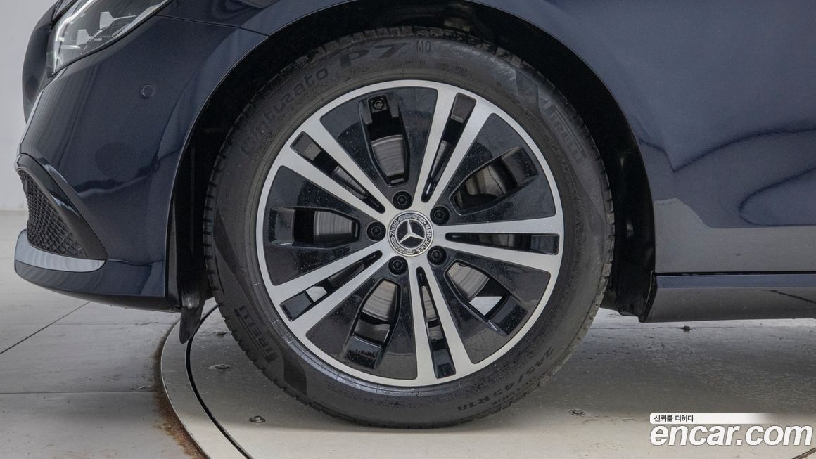 Mercedes-Benz E-Class E250 Avantgarde, 2022