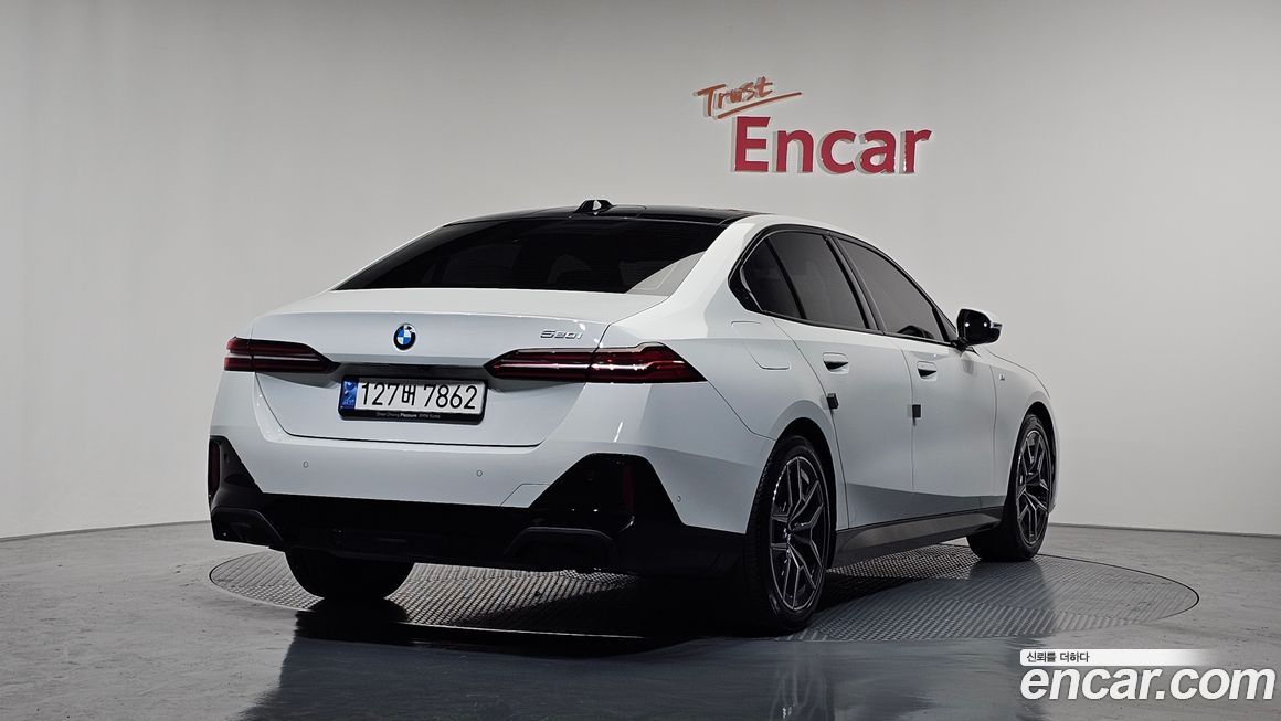 BMW 5-Series 520i M Sport, 2024