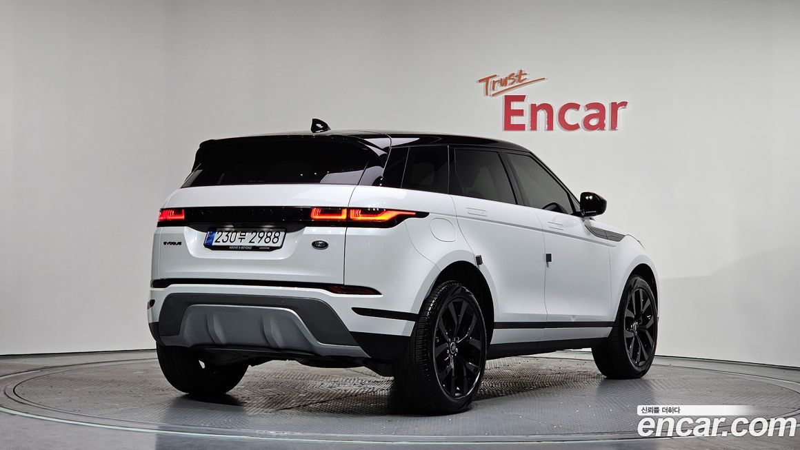 Land Rover Range Rover Evoque P250 SE, 2023
