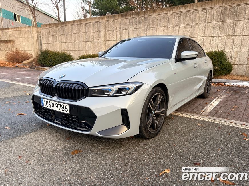 BMW 3-Series 320i M Sport, 2024