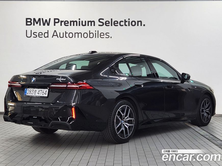 BMW 5-Series 523d M Sport, 2025