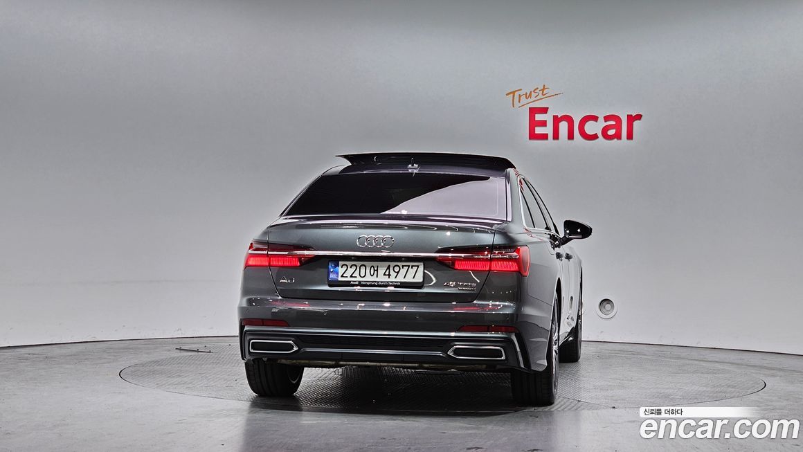 Audi A6 45 TFSI Quattro Premium, 2023