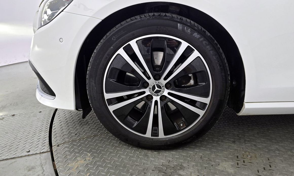 Mercedes-Benz E-Class E250 Avantgarde, 2022