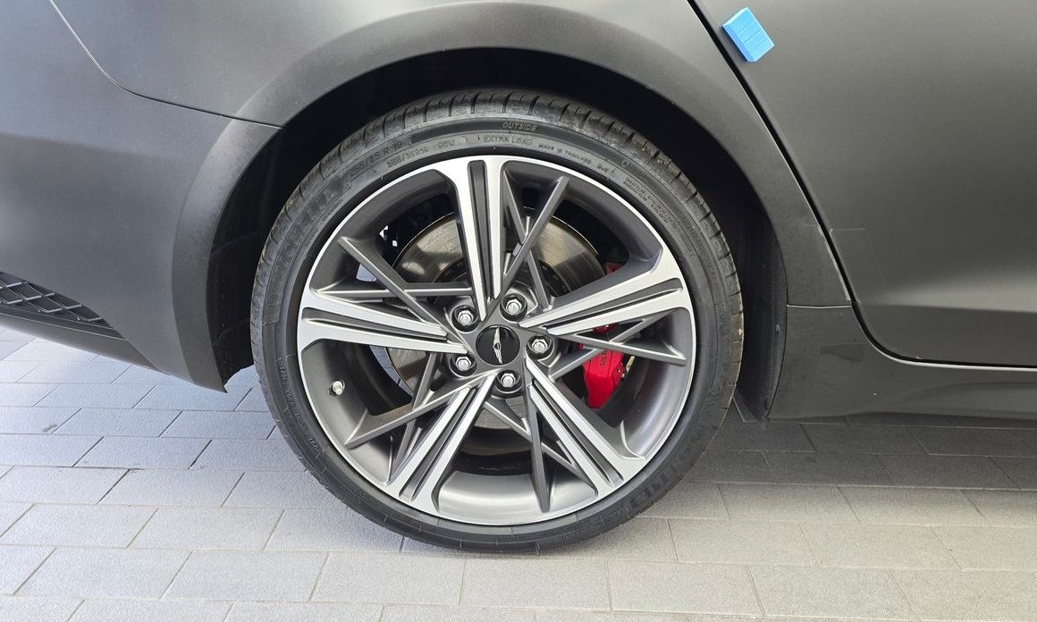 Genesis G70 Gasoline 2.5T 2WD, 2024