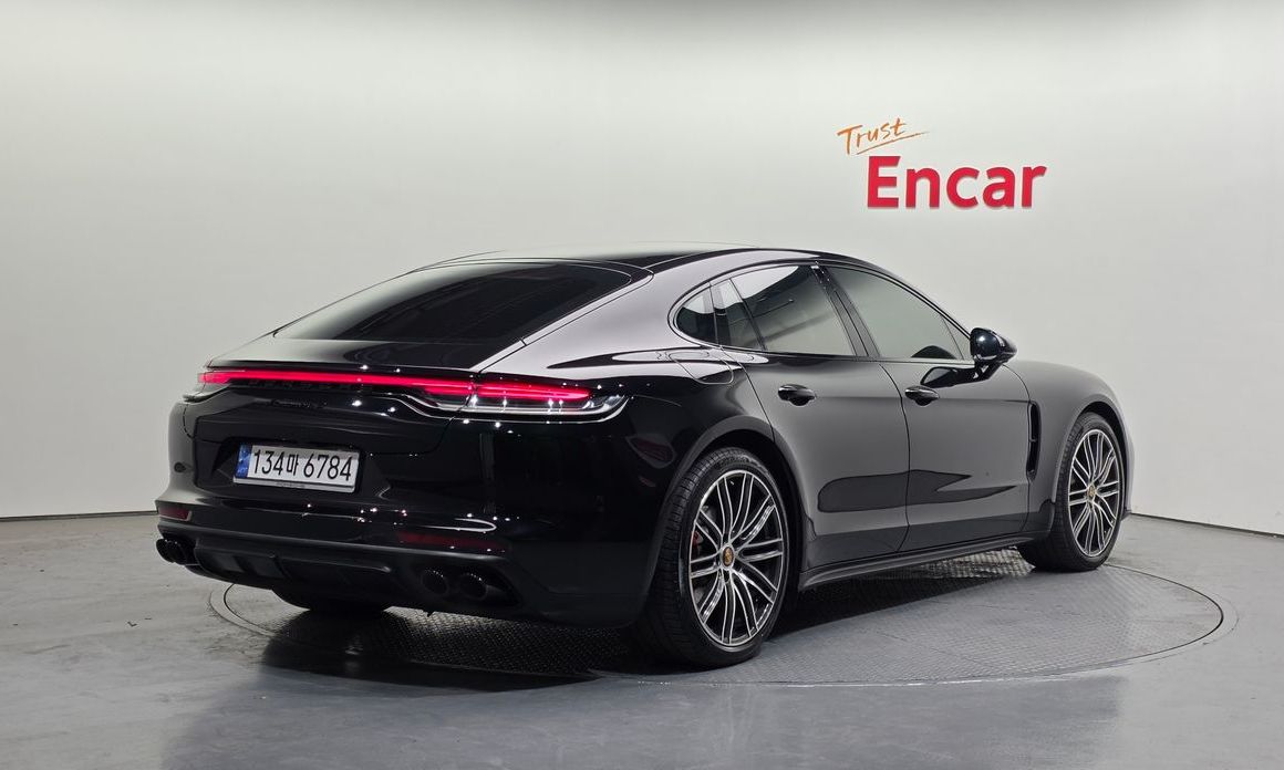Porsche Panamera 2.9 AWD Platinum Edition, 2023