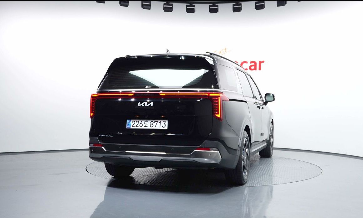 Kia Carnival 9-Seater Noblesse, 2025