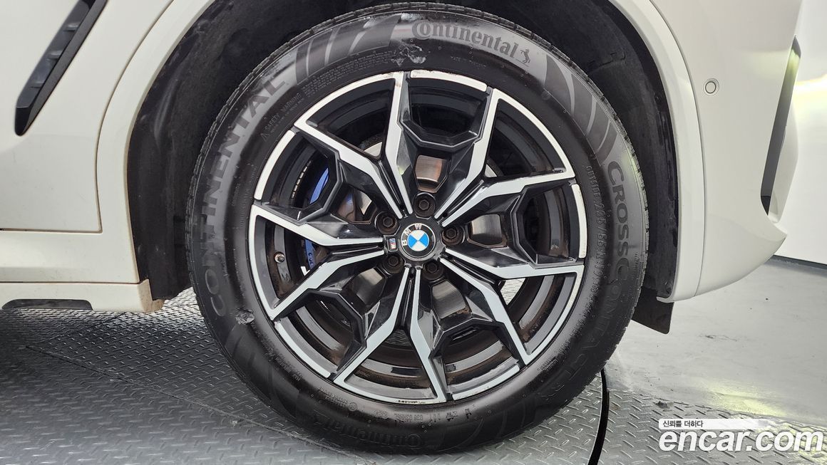 BMW X4 xDrive20i M Sport, 2023