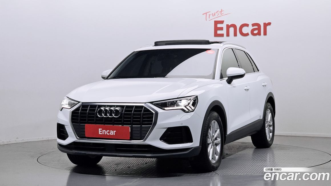 Audi Q3 35 TDI, 2022