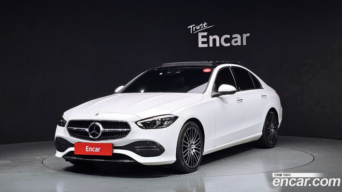 Mercedes-Benz C-Class C300 4MATIC Avantgarde, 2024